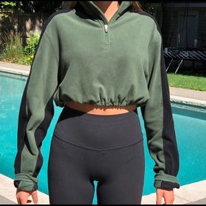 Cinched Fleece Quarter Zip